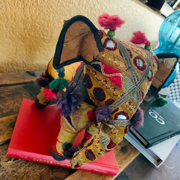 Vintage Anglo Raj cotton handmade elephant - Picture 2 of 7